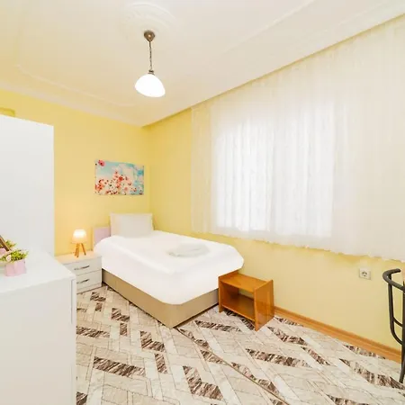 Fully Furnished Spacious Big Flat In Kepez 아파트 *